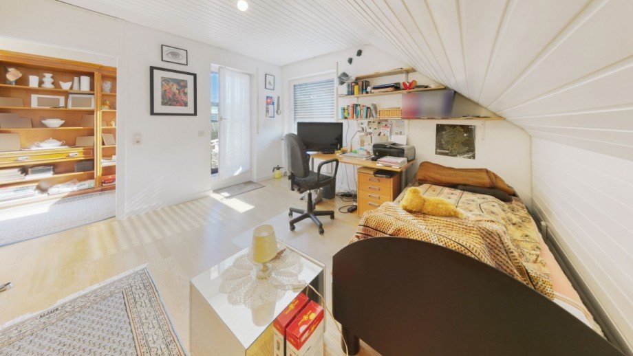 Arbeitszimmer Dachgeschosswohnung Wiesbaden