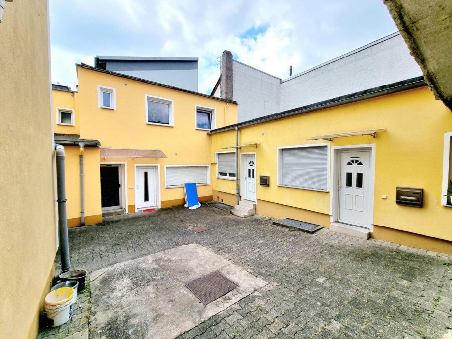 Innenhof Mehrfamilienhaus R�desheim am Rhein