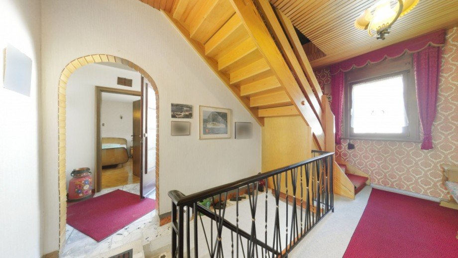 OG Treppenhaus Einfamilienhaus Lorch