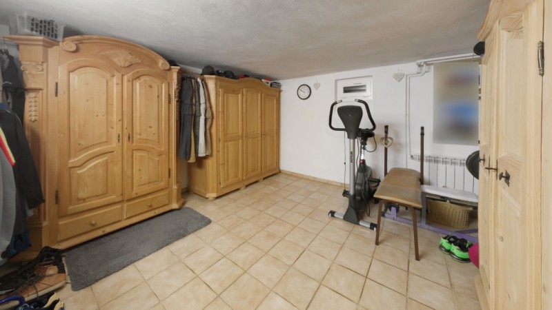 KG Fitnessraum Doppelhaush�lfte Oestrich-Winkel