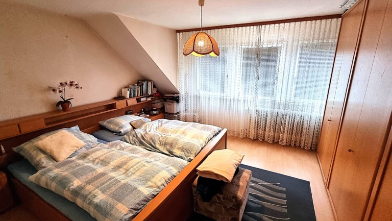 DG Schlafzimmer Mehrfamilienhaus Geisenheim