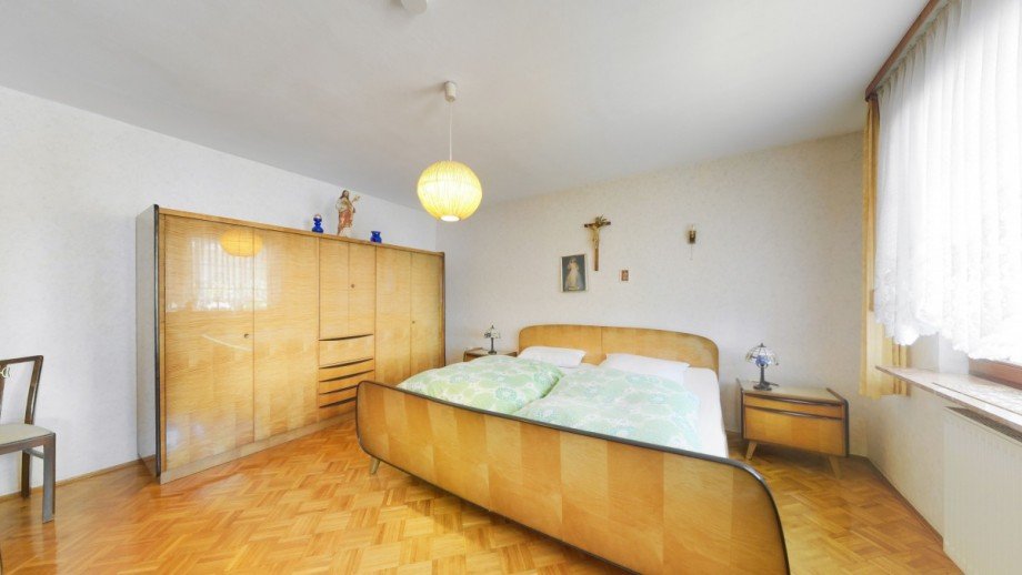 OG Schlafzimmer Einfamilienhaus Lorch