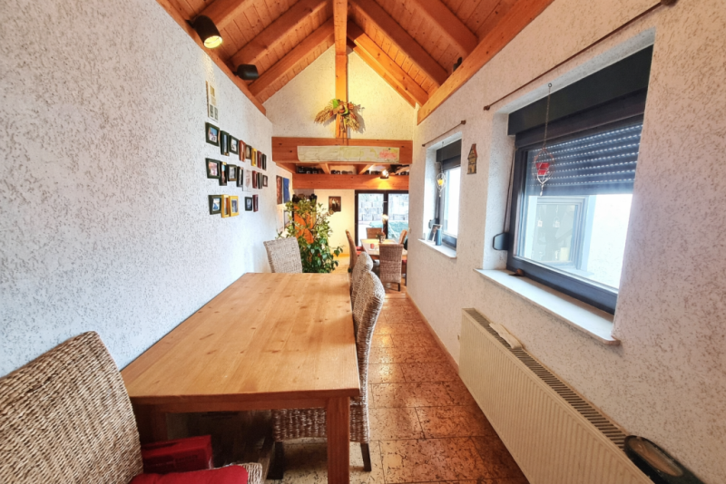 2. OG Flur zum Vorderhaus Zweifamilienhaus Lorch