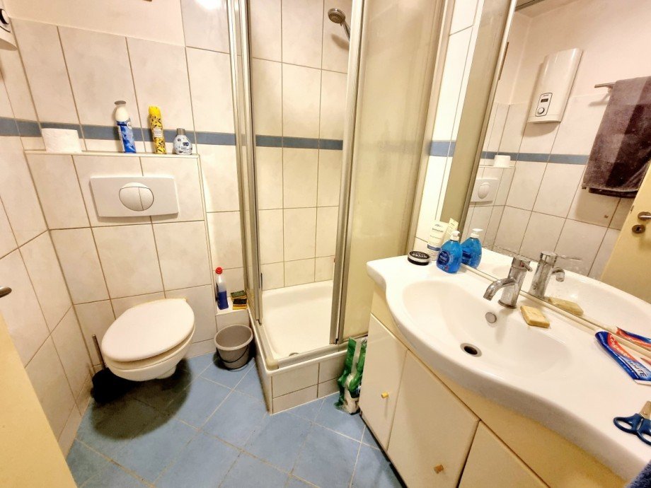 EG Duschbad Wohnung 9 Mehrfamilienhaus R�desheim am Rhein
