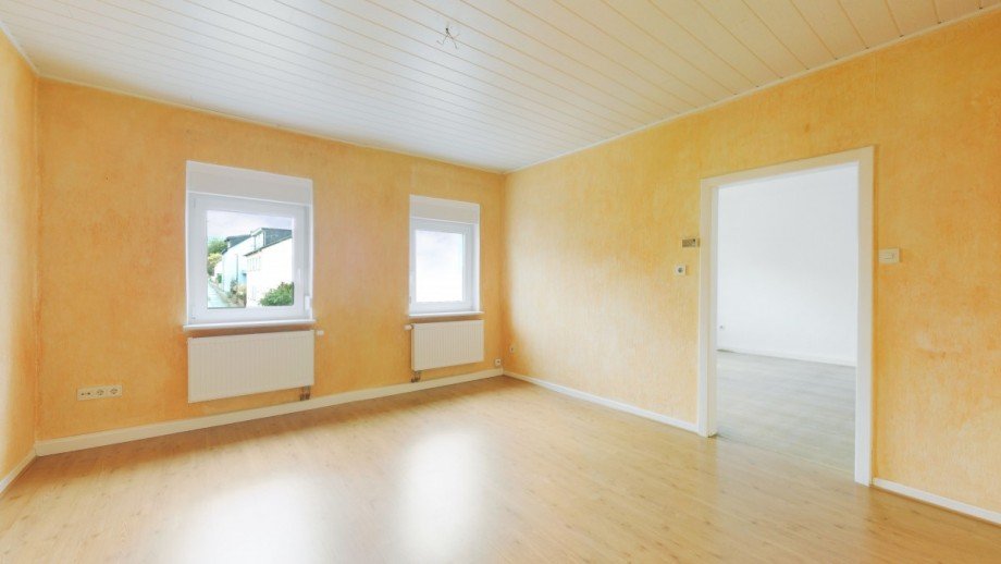 DG Wohnzimmer Zweifamilienhaus Oestrich-Winkel