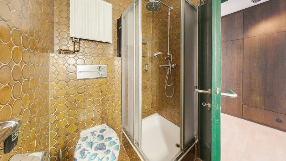 EG Duschbad Bungalow Lorch - Ransel