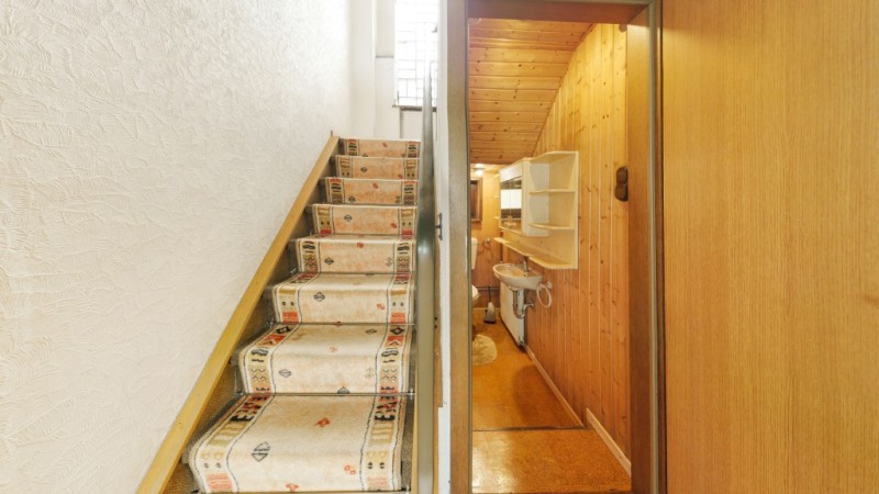 EG Eingang Vorderhaus Zweifamilienhaus Lorch