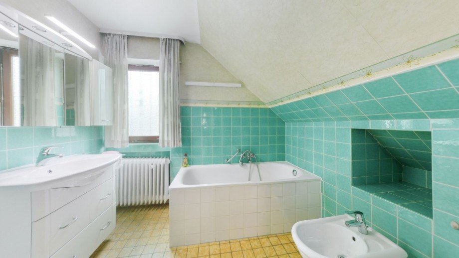 DG Bad Einfamilienhaus Oestrich-Winkel