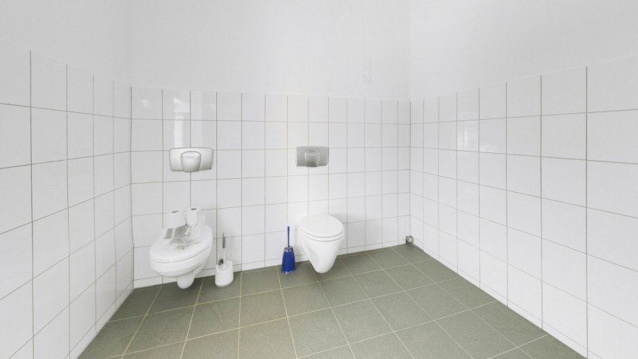 WC Halle / Lager / Produktion Oestrich-Winkel