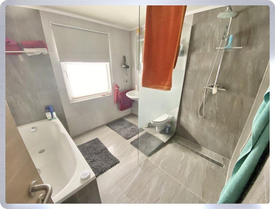 Badezimmer ELW Haus Kiedrich
