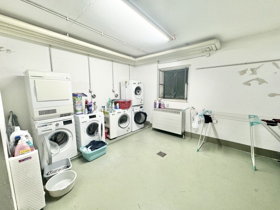 Waschraum Dachgeschosswohnung Wiesbaden