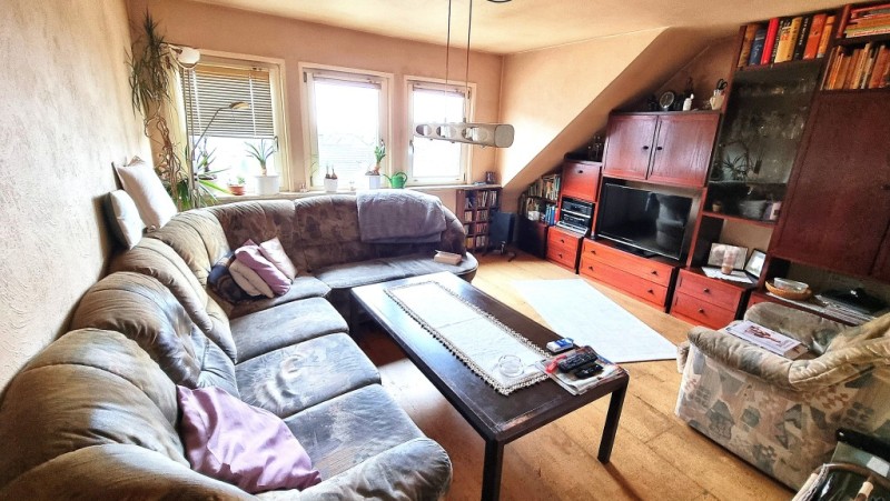 DG Wohnzimmer Mehrfamilienhaus Geisenheim