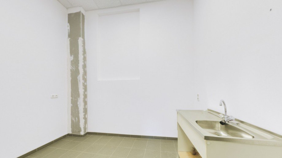 K�che Halle / Lager / Produktion Oestrich-Winkel