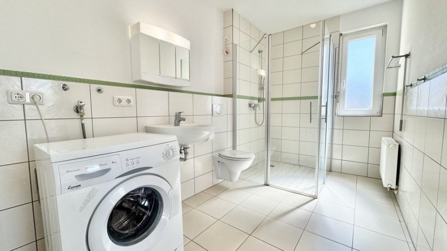 Badezimmer Wohnung Oestrich-Winkel