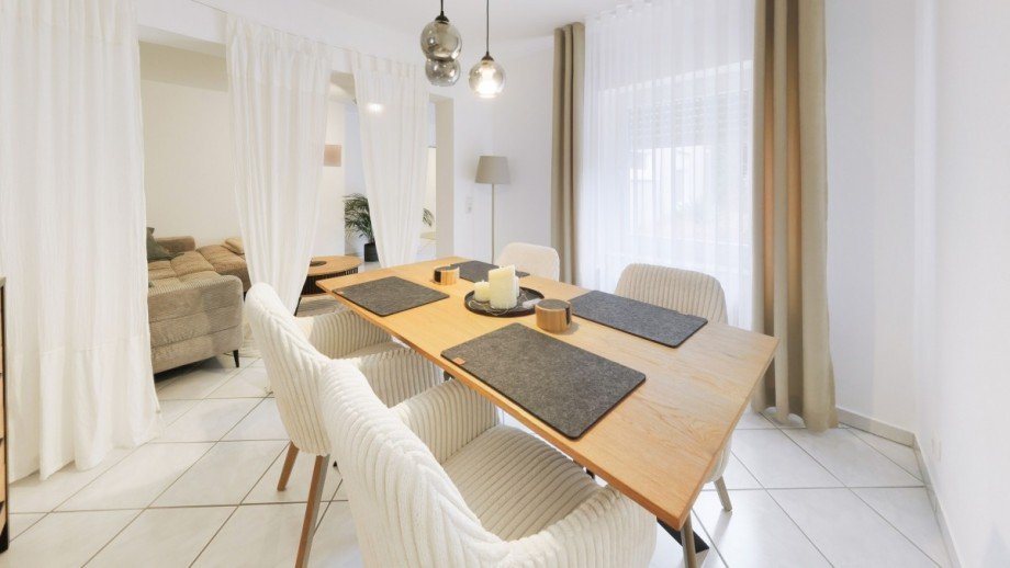 Esszimmer Einliegerwohnung Einfamilienhaus Geisenheim