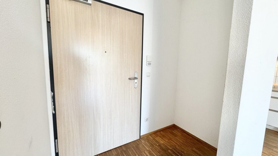 Eingangsbereich / Garderobe Wohnung Oestrich-Winkel