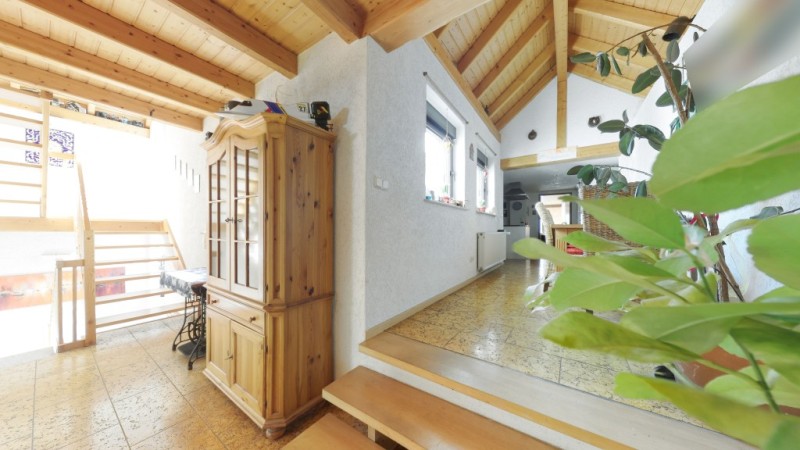 2. OG Flur Zweifamilienhaus Lorch