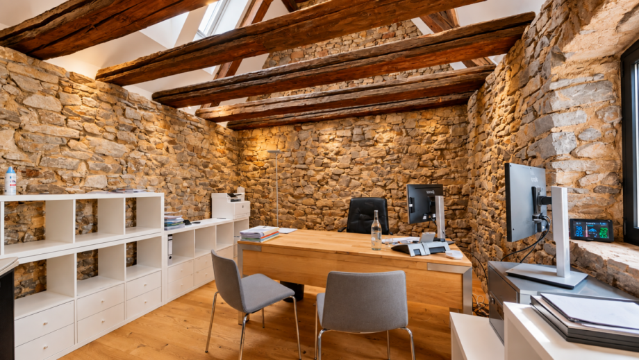 Nebengeb�ude B�ro Haus Oestrich-Winkel