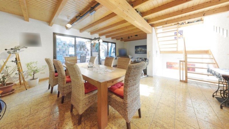 2. OG Wohn-/Esszimmer Zweifamilienhaus Lorch