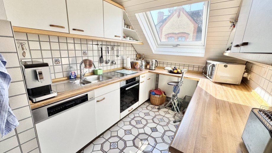K�che Dachgeschosswohnung Wiesbaden