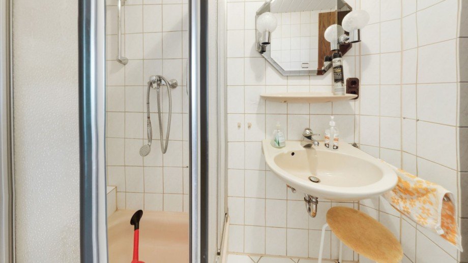 EG Bad Einfamilienhaus Lorch