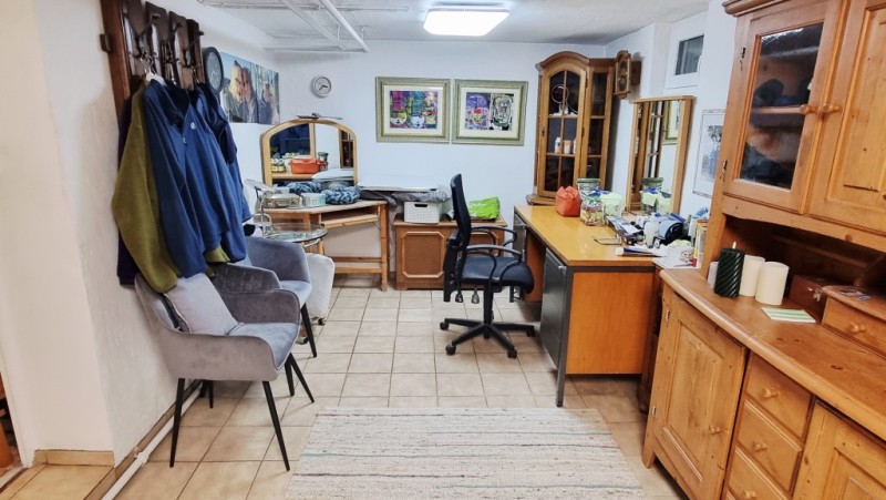 KG Hauswirtschaftsraum Doppelhaush�lfte Oestrich-Winkel