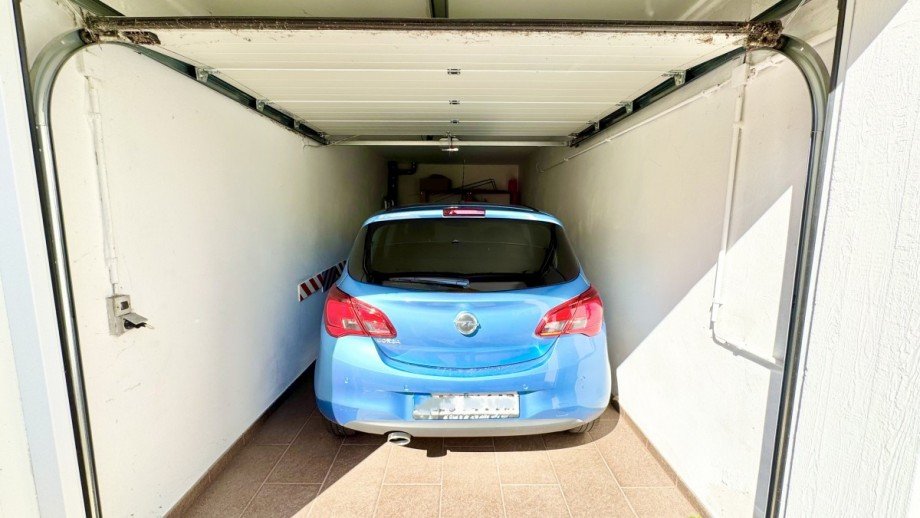 Garage Dachgeschosswohnung Wiesbaden