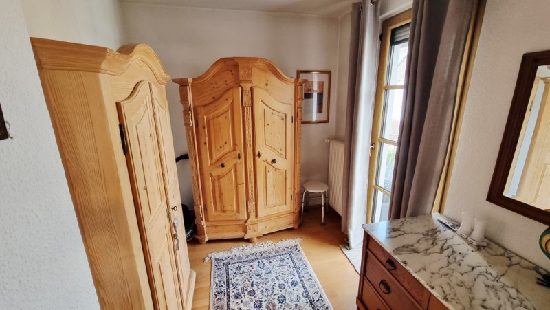 DG Ankleide Doppelhaush�lfte Oestrich-Winkel