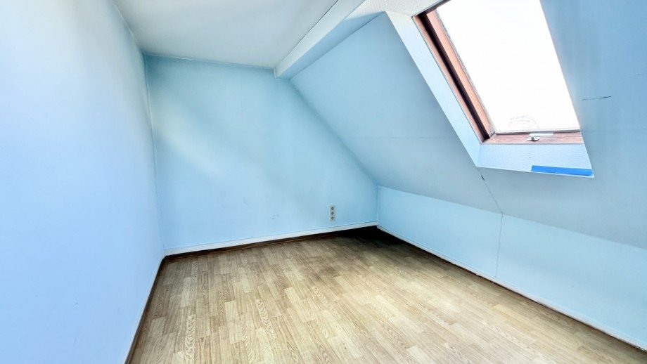 Dachgeschoss Zweifamilienhaus Eltville am Rhein
