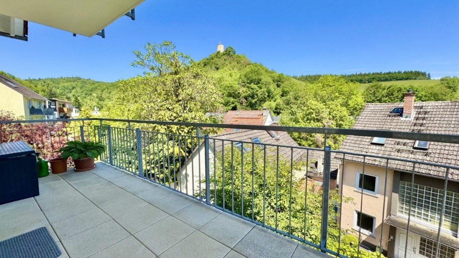 Balkon Ansicht 1 Maisonettewohnung Kiedrich