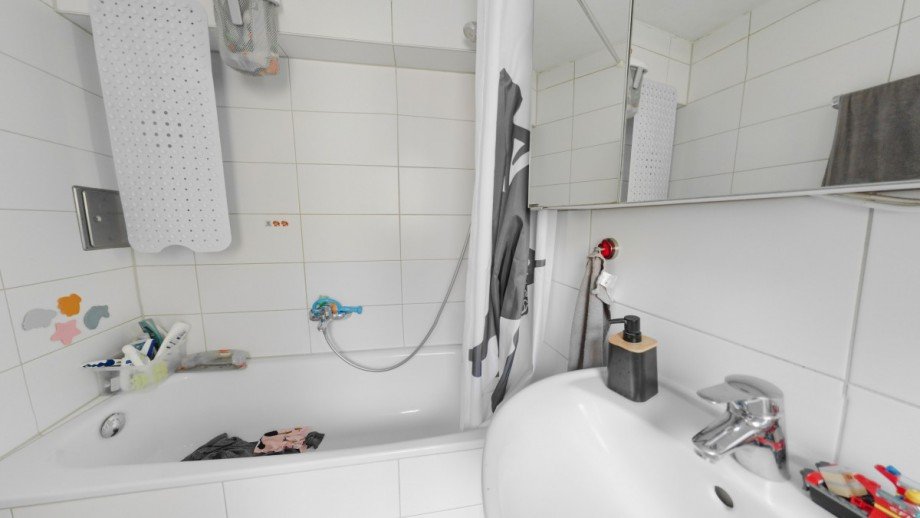 EG Bad Ansicht 1 Zweifamilienhaus Eltville am Rhein