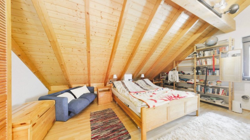 DG Schlafzimmer Zweifamilienhaus Lorch