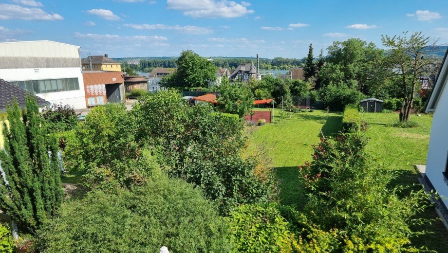 Garten Zweifamilienhaus Oestrich-Winkel